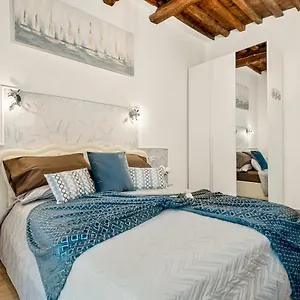 alby-express-rooms.hotelitalianriviera.com/
